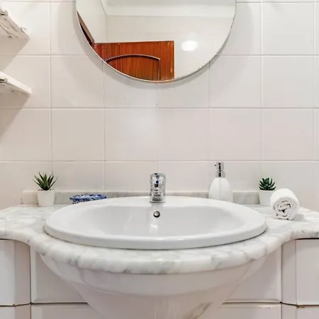 Arrifana With Balcony And Sea View Apartment *